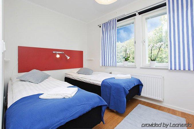 Ettsmart Hotell Sollentuna Bagian luar foto
