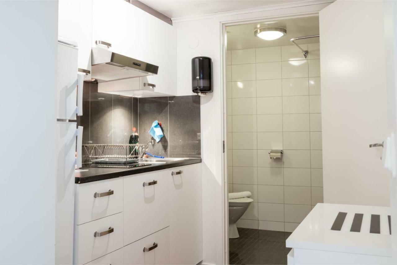 Ettsmart Hotell Sollentuna Bagian luar foto